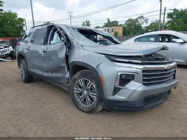 1GNERGKS3RJ143655 2024 CHEVROLET TRAVERSE - Image 1