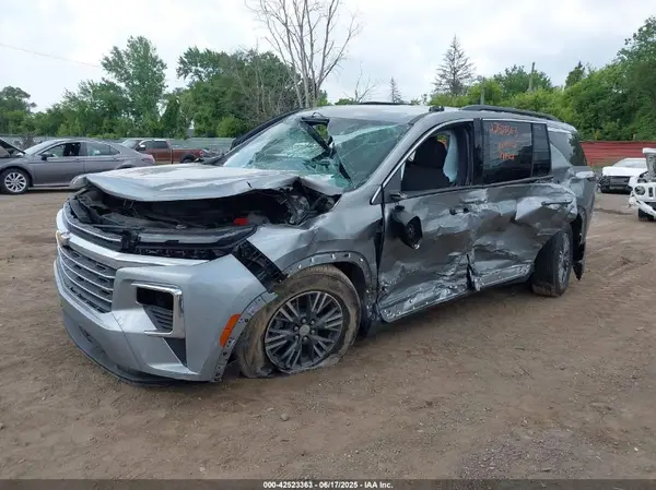 1GNERGKS3RJ143655 2024 CHEVROLET TRAVERSE - Image 2