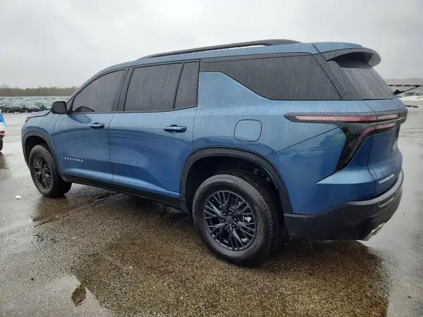 1GNERGKS3RJ202011 2024 CHEVROLET TRAVERSE - Image 2