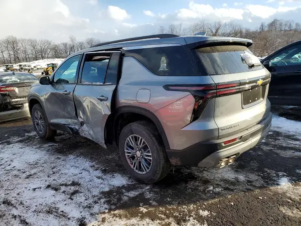 1GNERGKS3TJ172760 2026 CHEVROLET TRAVERSE - Image 2