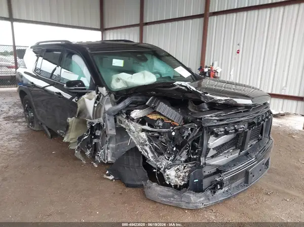 1GNERGKS3TJ260630 2026 CHEVROLET TRAVERSE - Image 1