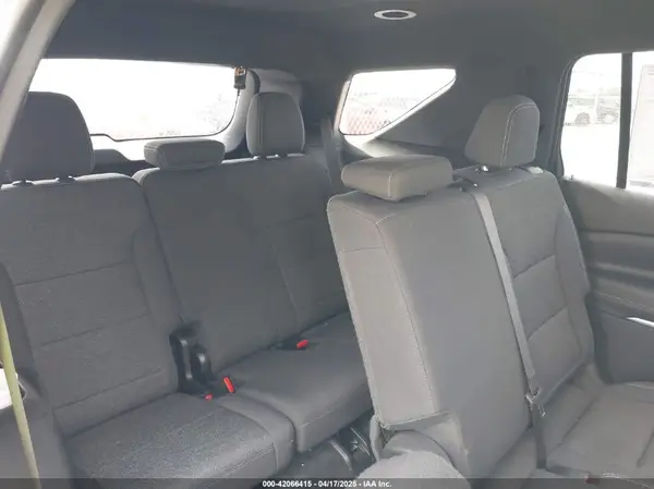 1GNERGKS5RJ176849 2024 CHEVROLET TRAVERSE - Image 8