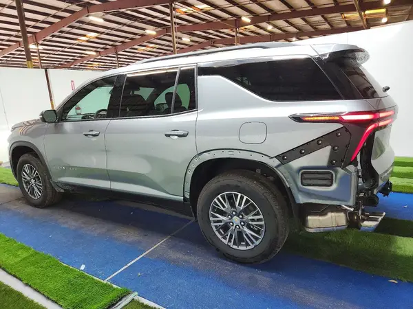 1GNERGKS6TJ178696 2026 CHEVROLET TRAVERSE - Image 2
