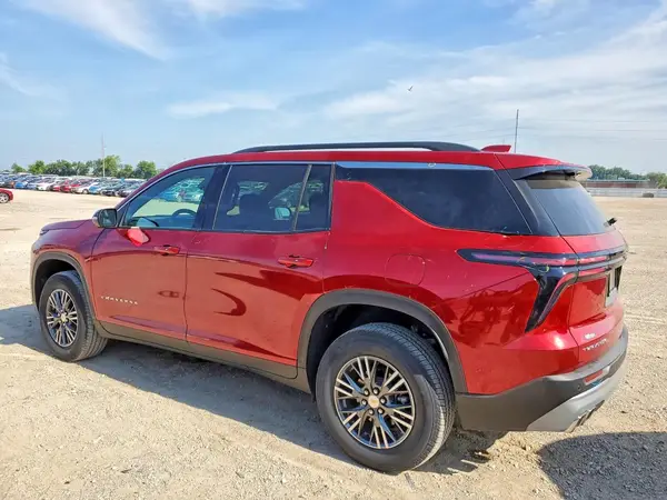 1GNERGKS7TJ100380 2026 CHEVROLET TRAVERSE - Image 2