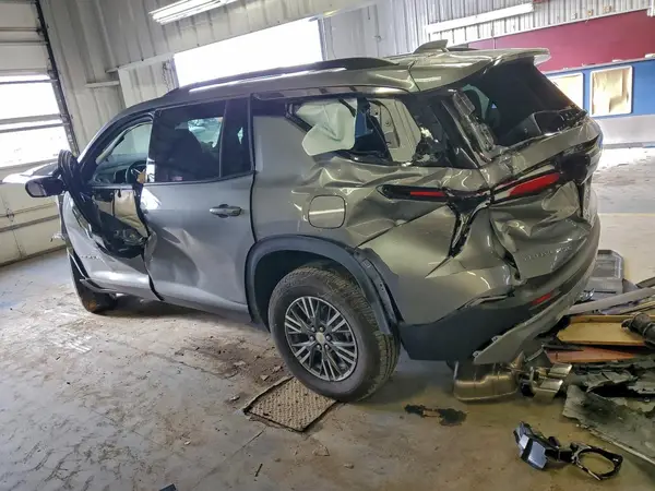 1GNERGKS7TJ107765 2026 CHEVROLET TRAVERSE - Image 2