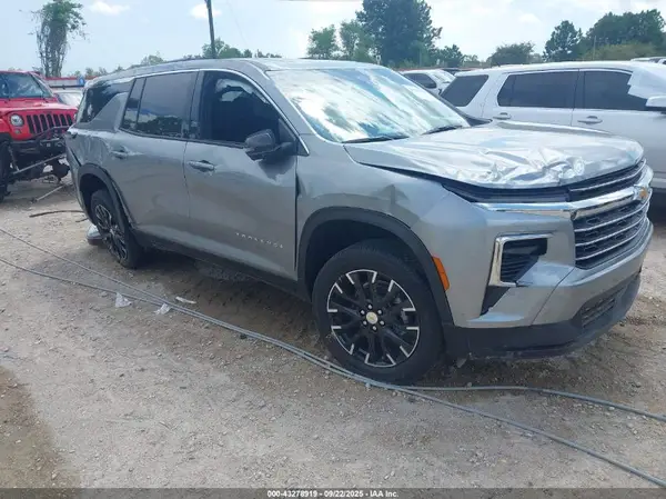1GNERGKS7TJ108169 2026 CHEVROLET TRAVERSE - Image 1