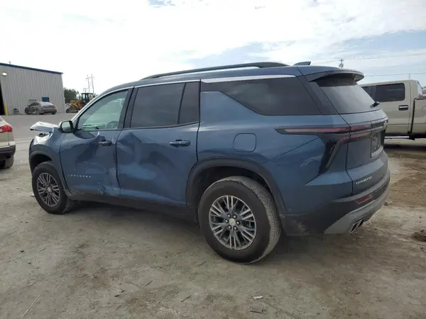 1GNERGKS8RJ226563 2024 CHEVROLET TRAVERSE - Image 2