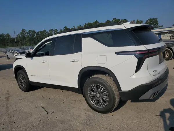 1GNERGKS8TJ110934 2026 CHEVROLET TRAVERSE - Image 2