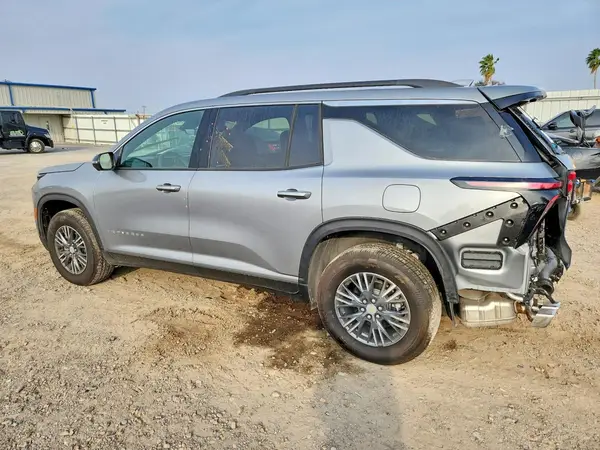 1GNERGKS8TJ170373 2026 CHEVROLET TRAVERSE - Image 2