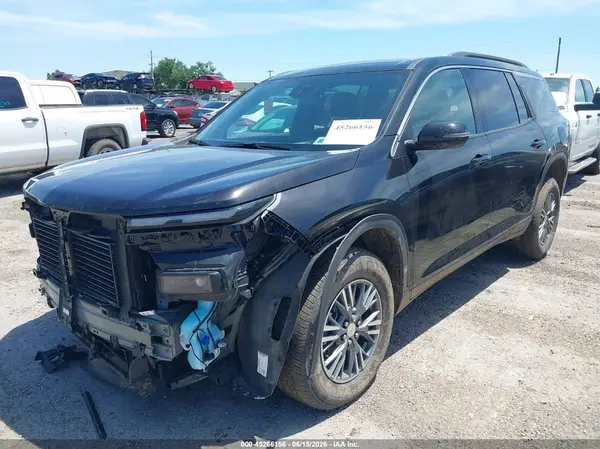 1GNERGKSXTJ135169 2026 CHEVROLET TRAVERSE - Image 2