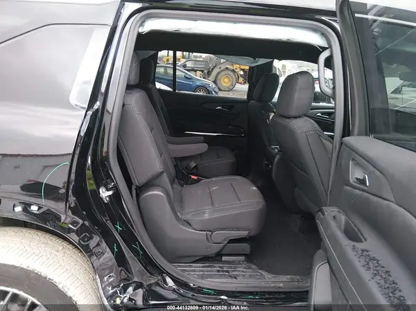 1GNERGKSXTJ156166 2026 CHEVROLET TRAVERSE - Image 8