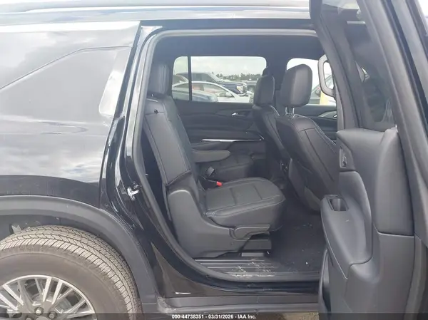1GNERGKSXTJ192648 2026 CHEVROLET TRAVERSE - Image 8