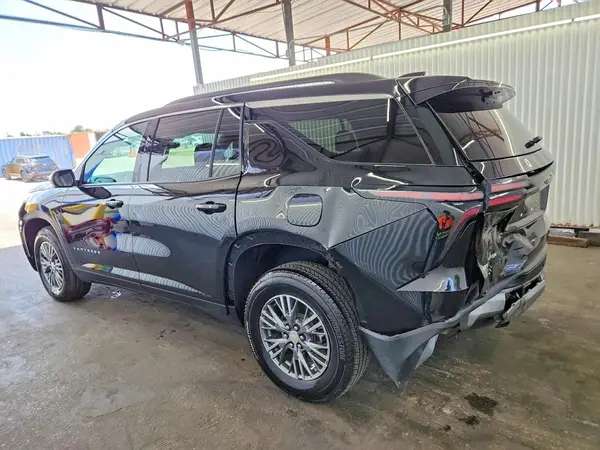 1GNERGKSXTJ232078 2026 CHEVROLET TRAVERSE - Image 2
