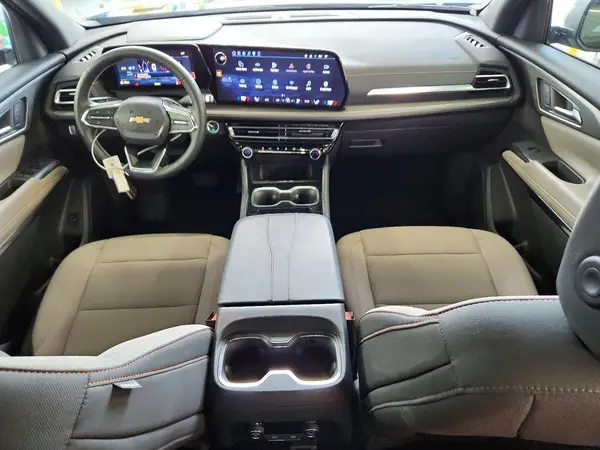 1GNERGKSXTJ232078 2026 CHEVROLET TRAVERSE - Image 8