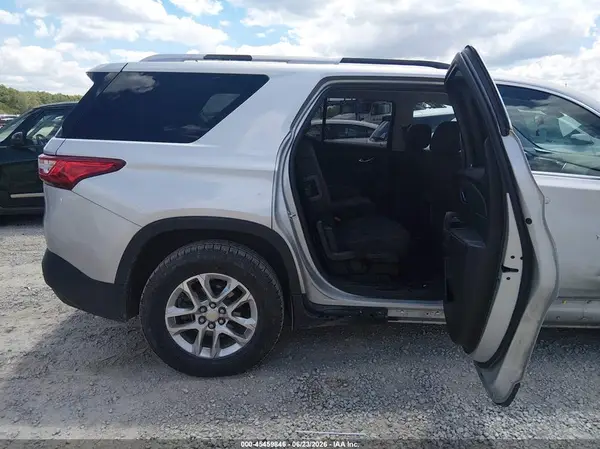 1GNERGKW0JJ108174 2018 CHEVROLET TRAVERSE - Image 8