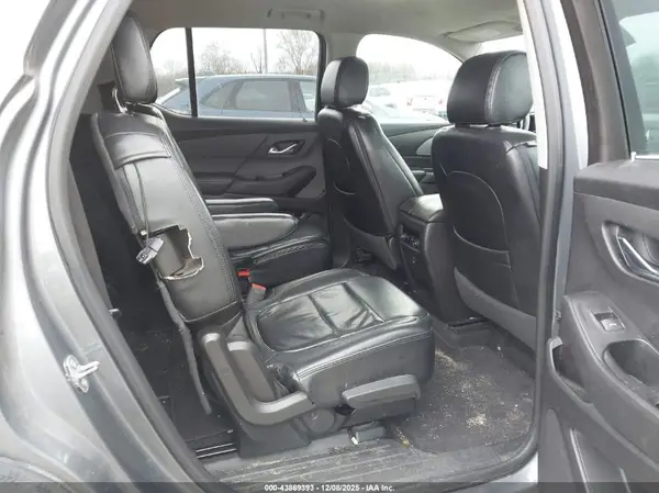 1GNERGKW0JJ110314 2018 CHEVROLET TRAVERSE - Image 8