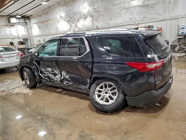 1GNERGKW0JJ119899 2018 CHEVROLET TRAVERSE - Image 2