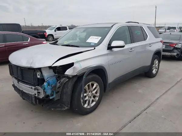 1GNERGKW0JJ153244 2018 CHEVROLET TRAVERSE - Image 2