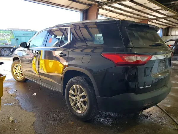 1GNERGKW0JJ158122 2018 CHEVROLET TRAVERSE - Image 2