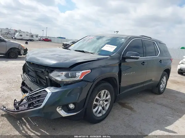 1GNERGKW0JJ174756 2018 CHEVROLET TRAVERSE - Image 2