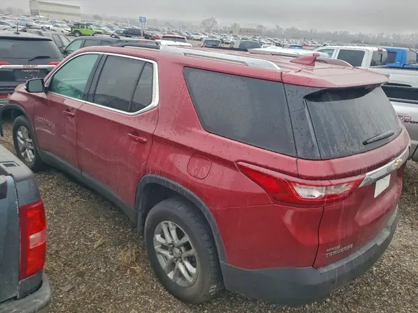 1GNERGKW0JJ179388 2018 CHEVROLET TRAVERSE - Image 2
