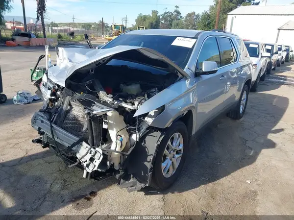 1GNERGKW0JJ192643 2018 CHEVROLET TRAVERSE - Image 2