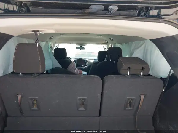 1GNERGKW0JJ242781 2018 CHEVROLET TRAVERSE - Image 8