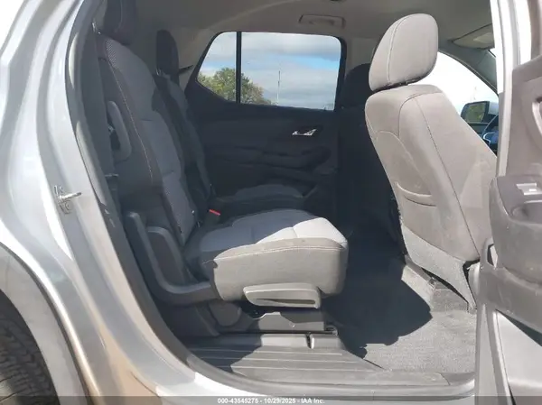 1GNERGKW0JJ252453 2018 CHEVROLET TRAVERSE - Image 8