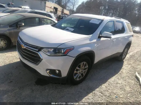 1GNERGKW0JJ254980 2018 CHEVROLET TRAVERSE - Image 2