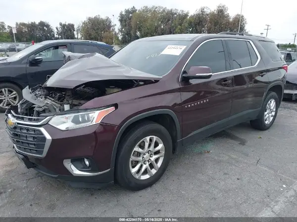 1GNERGKW0JJ263209 2018 CHEVROLET TRAVERSE - Image 2