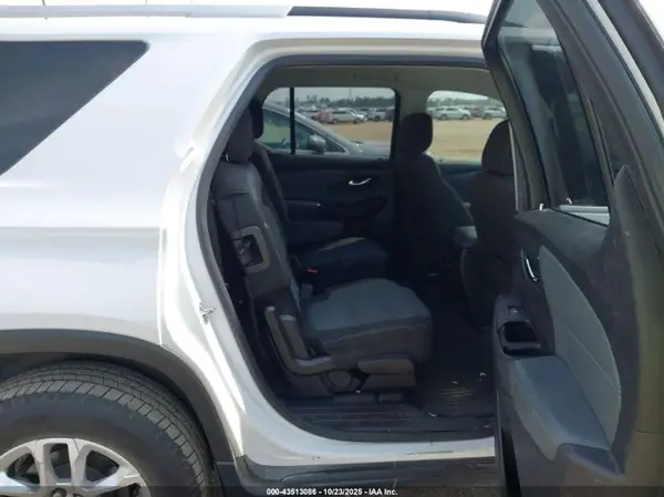 1GNERGKW0JJ273142 2018 CHEVROLET TRAVERSE - Image 8
