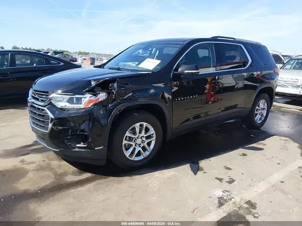 1GNERGKW0JJ281628 2018 CHEVROLET TRAVERSE - Image 2
