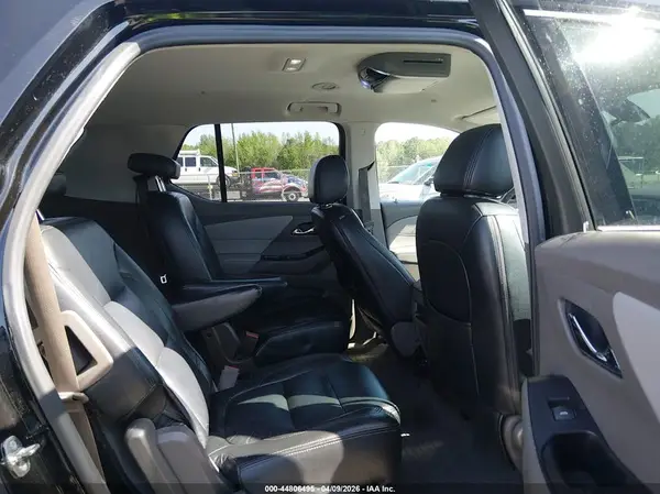 1GNERGKW0JJ281628 2018 CHEVROLET TRAVERSE - Image 8