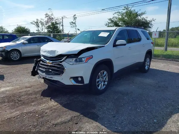 1GNERGKW0KJ228302 2019 CHEVROLET TRAVERSE - Image 2