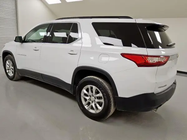1GNERGKW0KJ238781 2019 CHEVROLET TRAVERSE - Image 2