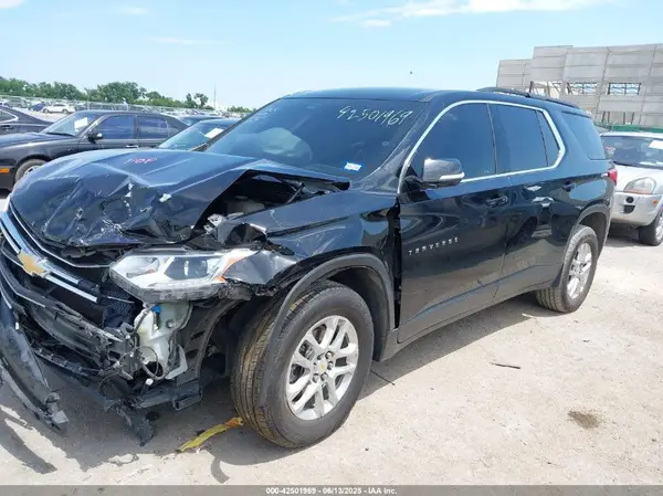 1GNERGKW0LJ299498 2020 CHEVROLET TRAVERSE - Image 2