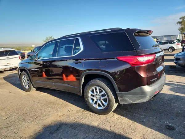 1GNERGKW0LJ310757 2020 CHEVROLET TRAVERSE - Image 2