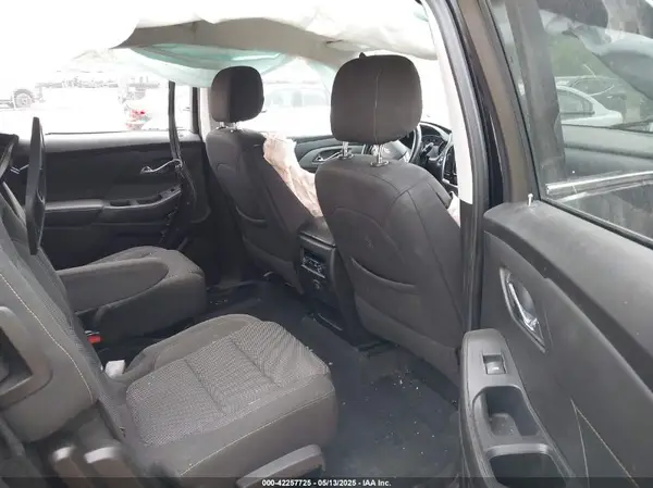 1GNERGKW0MJ205864 2021 CHEVROLET TRAVERSE - Image 8