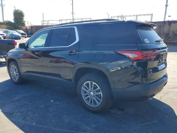 1GNERGKW0PJ105848 2023 CHEVROLET TRAVERSE - Image 2