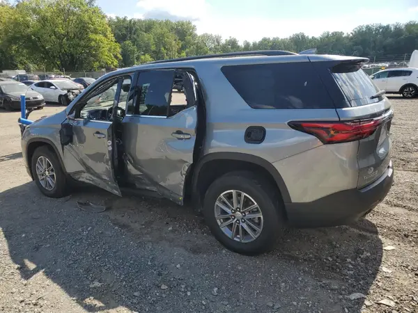 1GNERGKW0PJ155813 2023 CHEVROLET TRAVERSE - Image 2