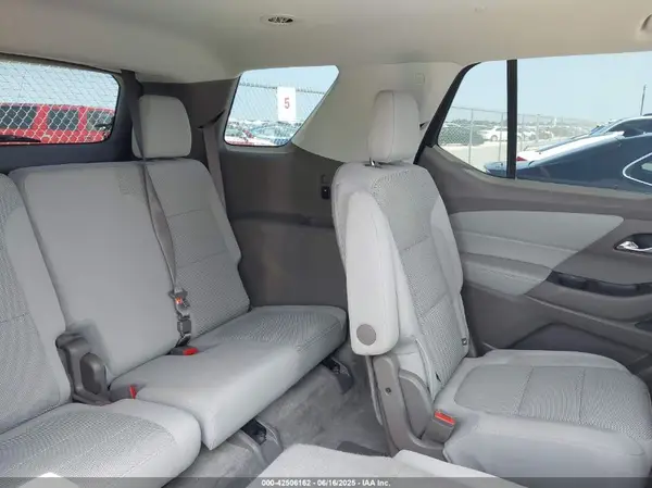 1GNERGKW1JJ103081 2018 CHEVROLET TRAVERSE - Image 8