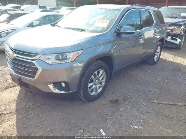 1GNERGKW1JJ106918 2018 CHEVROLET TRAVERSE - Image 2