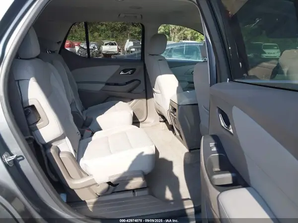 1GNERGKW1JJ106918 2018 CHEVROLET TRAVERSE - Image 8