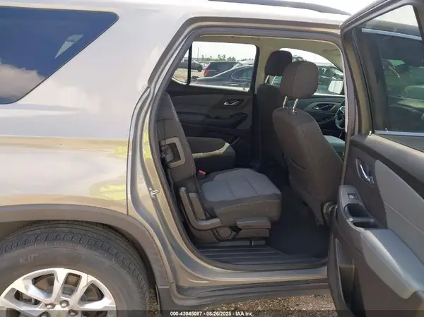 1GNERGKW1JJ107311 2018 CHEVROLET TRAVERSE - Image 8