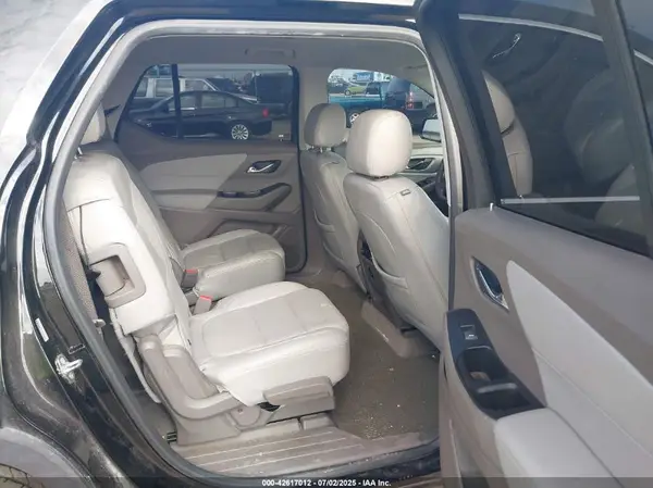 1GNERGKW1JJ121712 2018 CHEVROLET TRAVERSE - Image 8