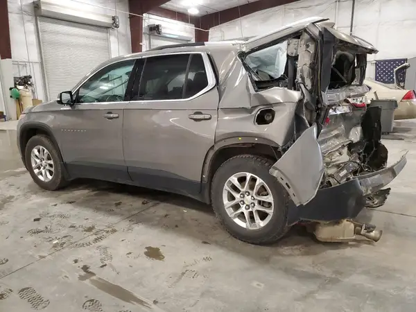 1GNERGKW1JJ175155 2018 CHEVROLET TRAVERSE - Image 2