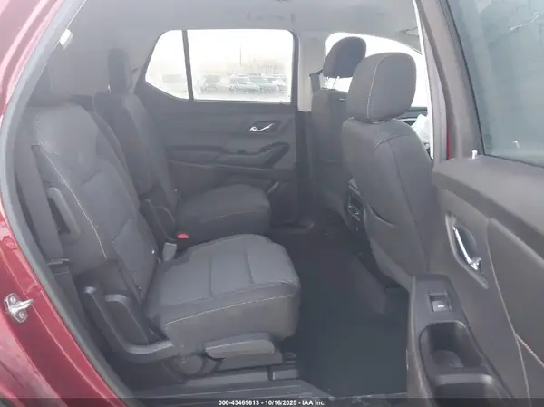 1GNERGKW1JJ181781 2018 CHEVROLET TRAVERSE - Image 8