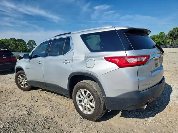 1GNERGKW1JJ204413 2018 CHEVROLET TRAVERSE - Image 2