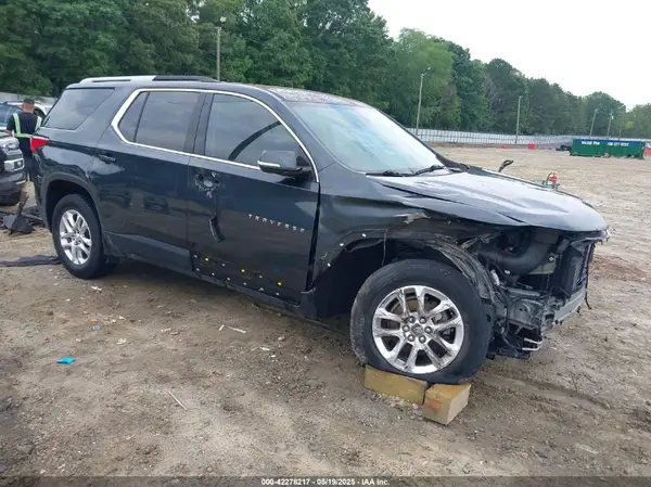 1GNERGKW1JJ211135 2018 CHEVROLET TRAVERSE - Image 1