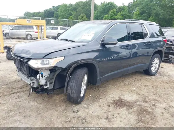 1GNERGKW1JJ211135 2018 CHEVROLET TRAVERSE - Image 2